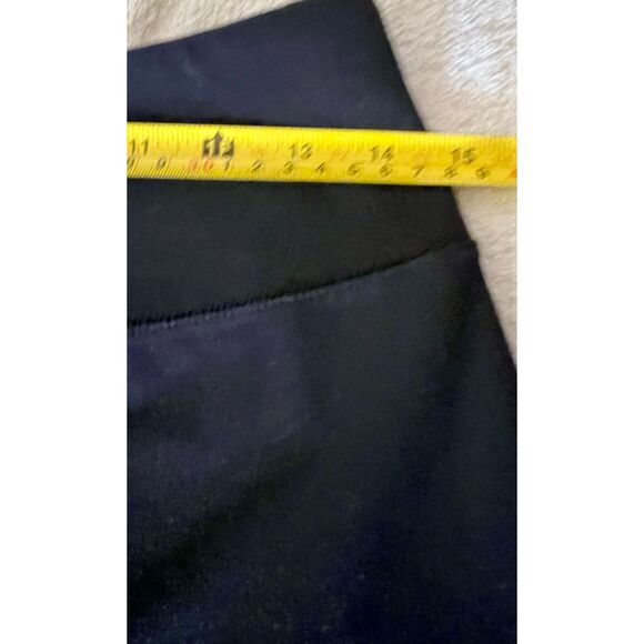 Lands’ End Active Crop Yoga Pants Womens Size Small Black - Picture 5 of 6